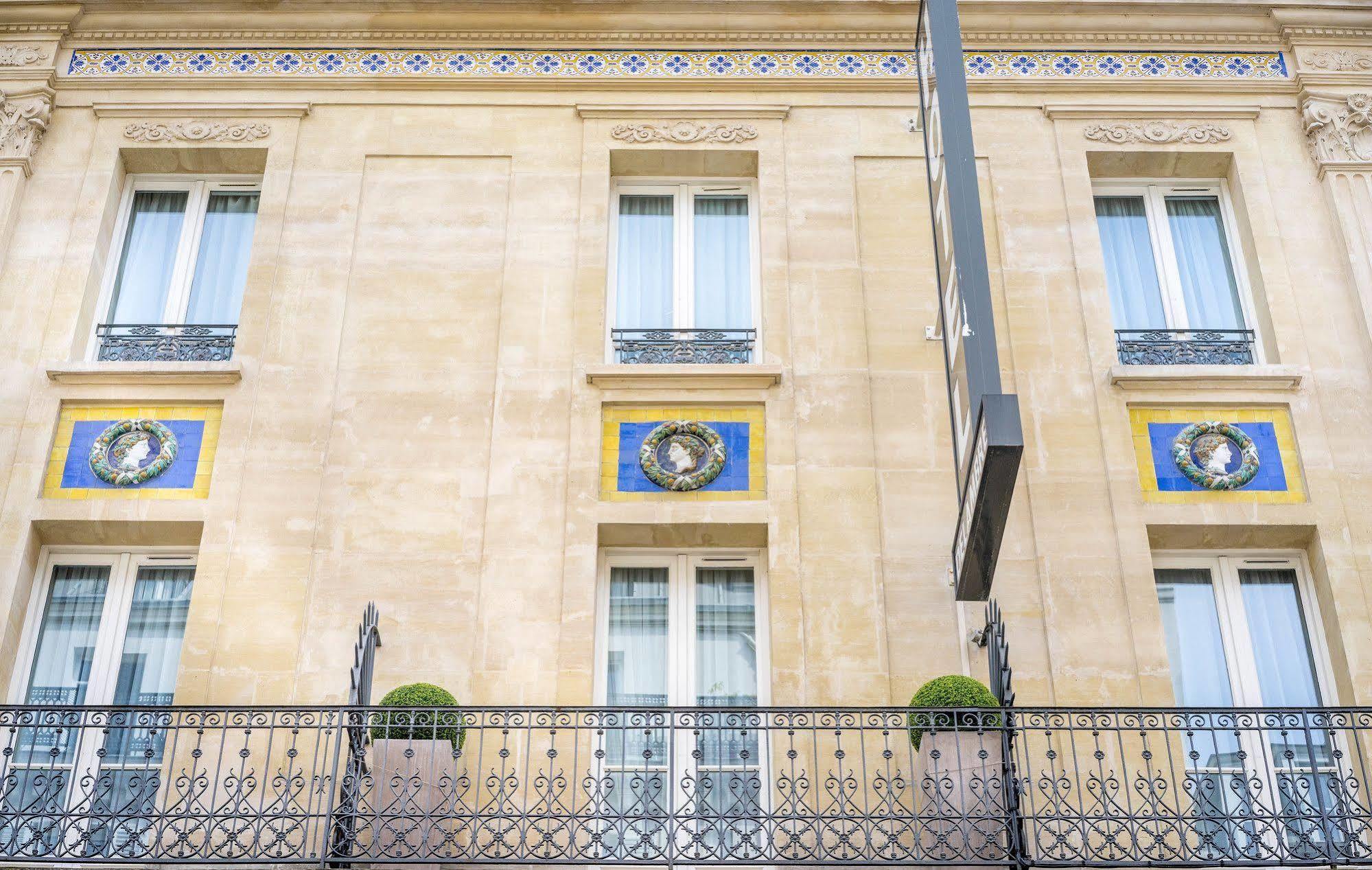 Hotel Delambre Paris Eksteriør billede